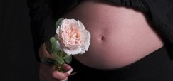Natural Beauty Products vs. Chemicals for Pregnancy
